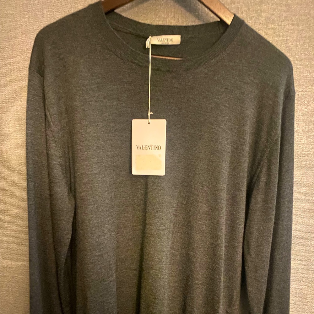 Valentino 100% Cashmere Sweater NWT